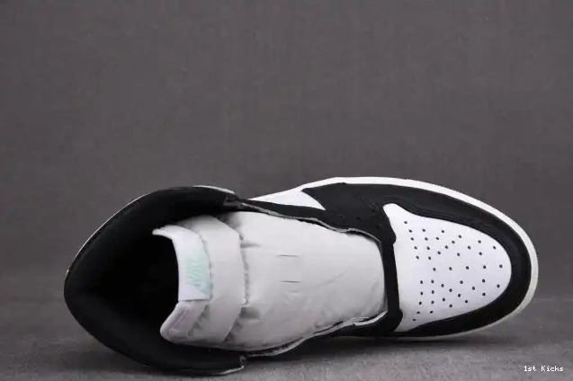 1st Kicks Shoes High 1 Retro 861428-100 Jordan Igloo 0503